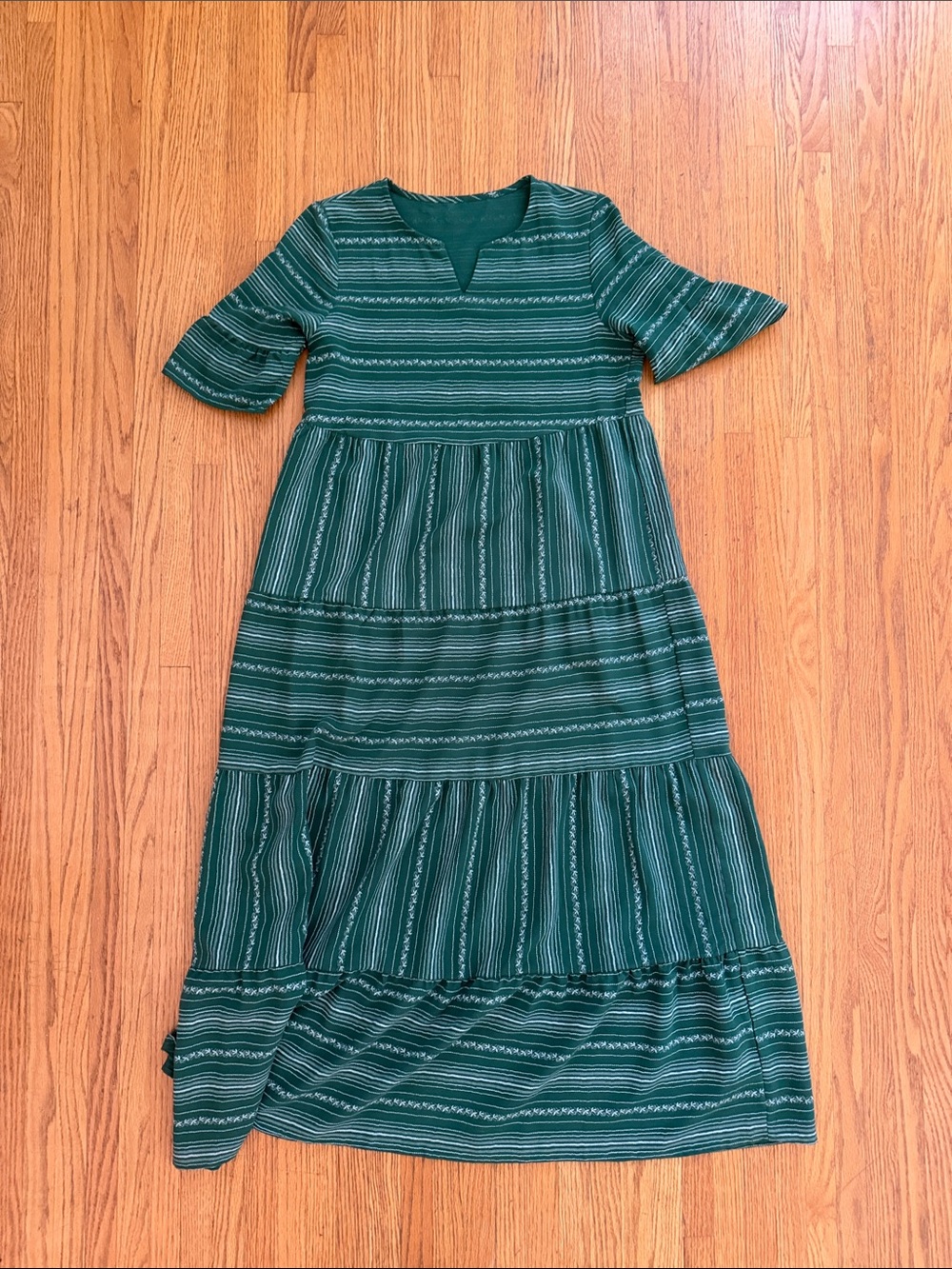 Awesome Green Striped Tiered Maxi Dress with Notch Neck, size Med, 4 to 8? 👀 👗